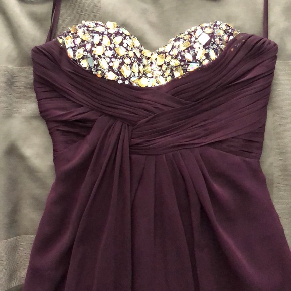 Dark purple jeweled gown - Picture 1 of 7